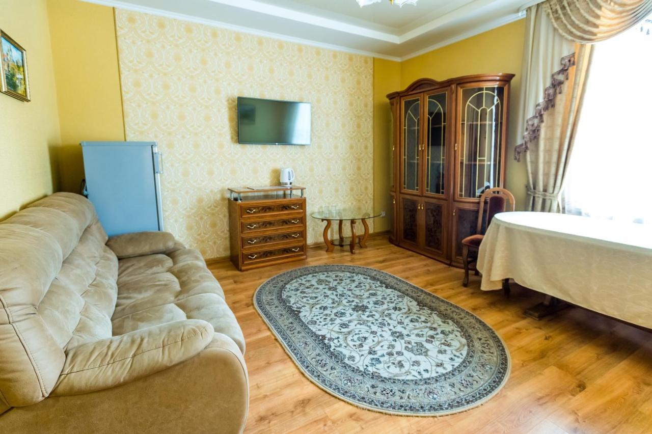 Duboviy Gai Hotel Vinnytsia Exterior foto
